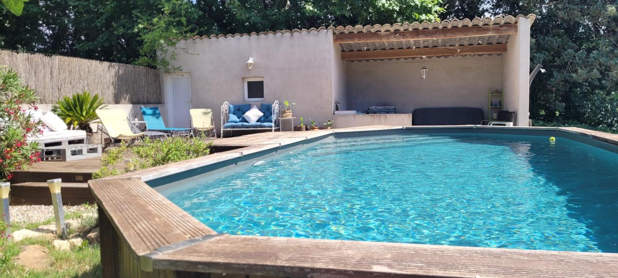 Location Appartement Dans Mas Provencal Monteux Exterior foto