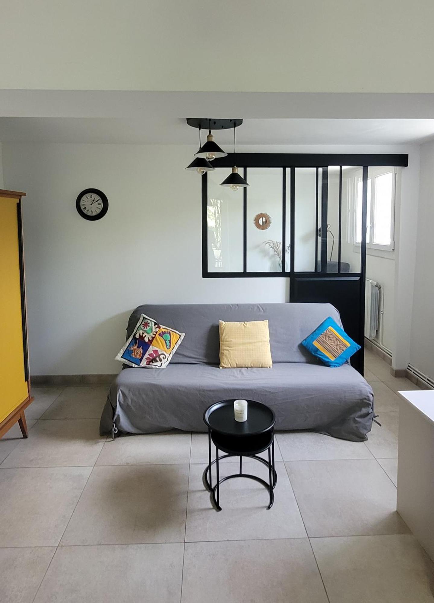 Location Appartement Dans Mas Provencal Monteux Exterior foto